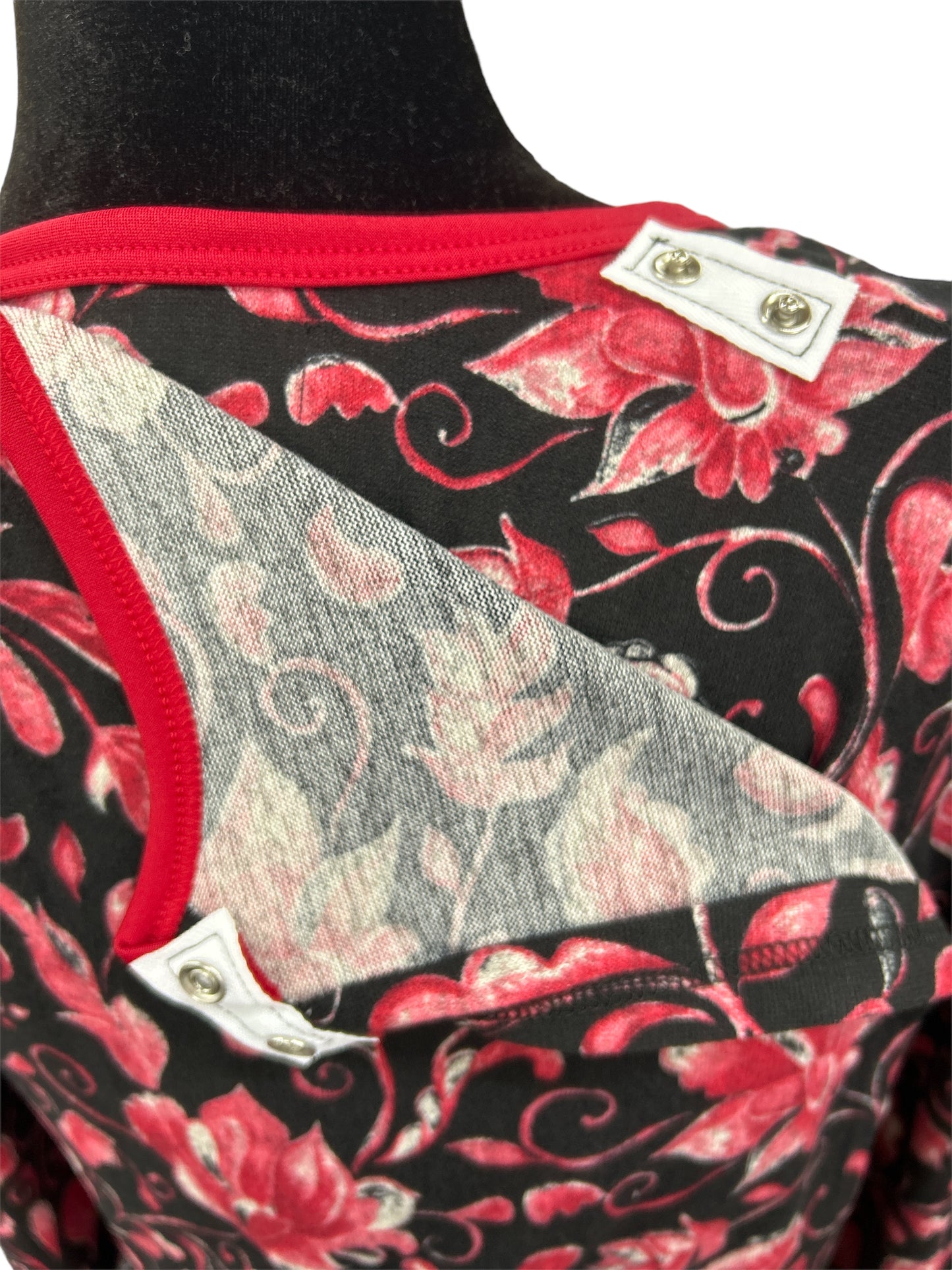 Chandail adapté manches longues pour dame marine et rose
